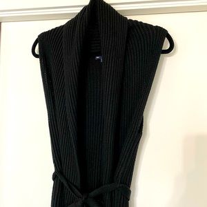 Long sleeveless Cardigan